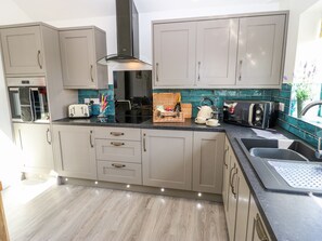 Cottage | Interior - The Old Mill Hideaway (York)