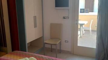 Ropa de cama de alta calidad, cortinas blackout y camas extra