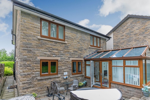 Cottage | Balcony