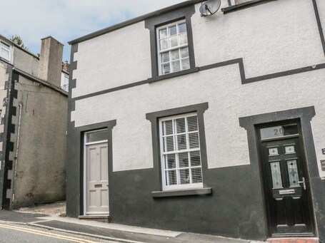 22 Uppergate Street - Image 11