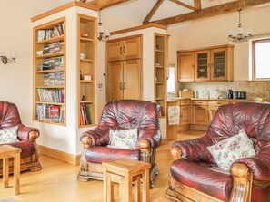 Cottage | Living room | TV