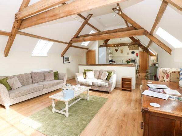 TV - Cross Cottage (Durham)