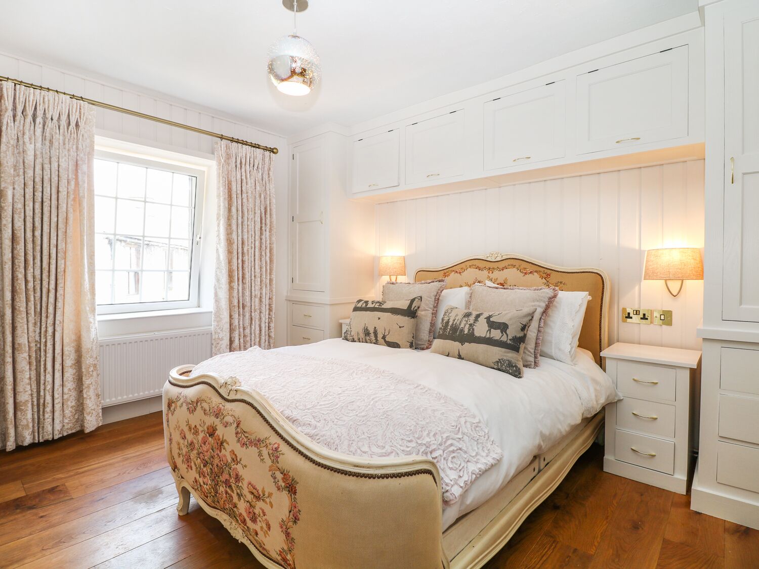 Cottage | 2 chambres, décoration personnalisée, ameublement personnalisé