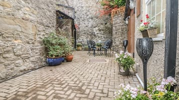 Cottage | Terrace/patio