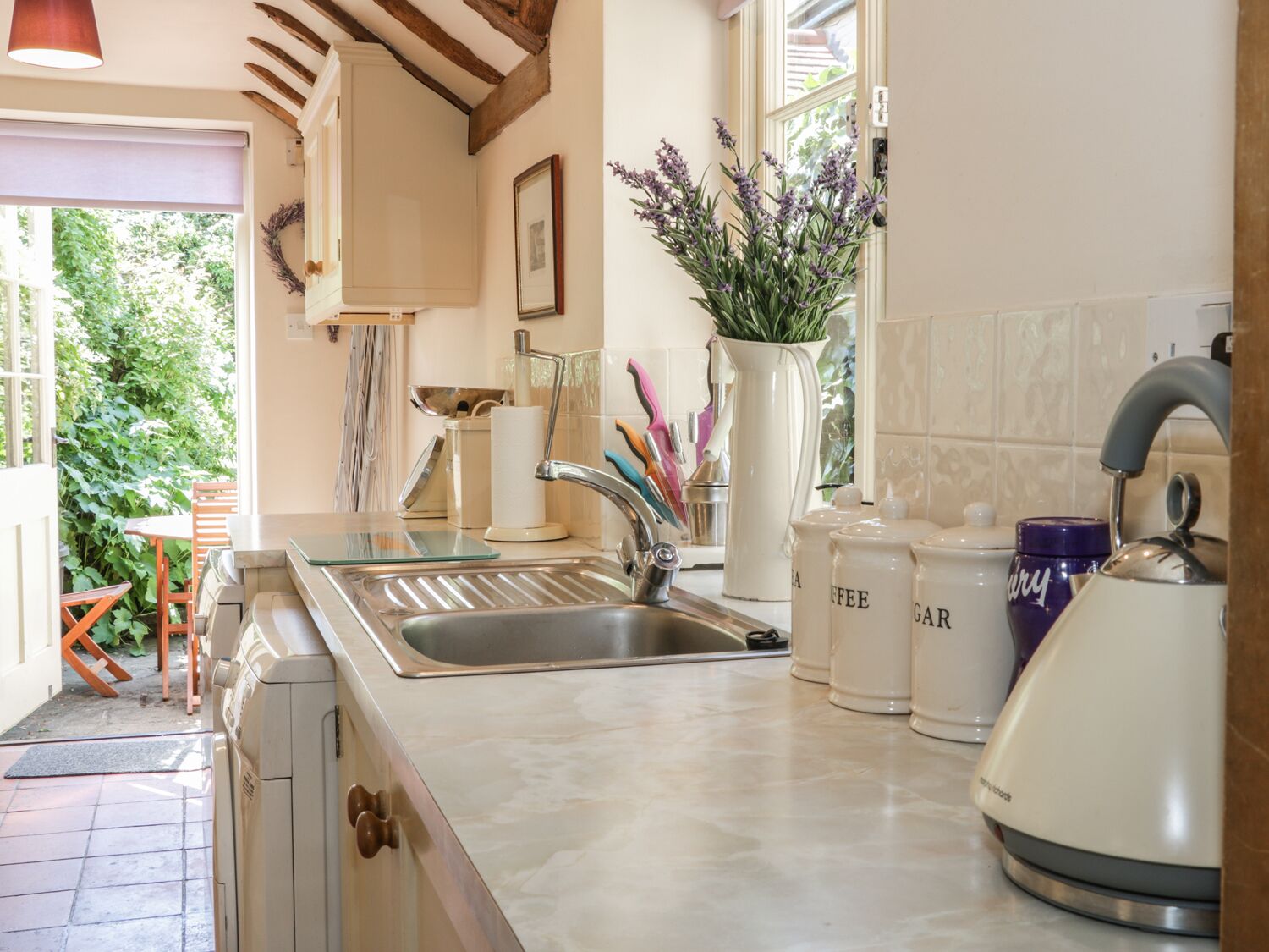 平房 | 住宿內部