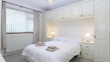 Casa de campo | 3 habitaciones, decoración personalizada y muebles diferentes