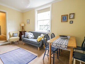 Cottage | Living room - The Garden Flat (Harrogate)