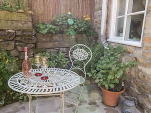 Balcony - Crooked Cottage (York)