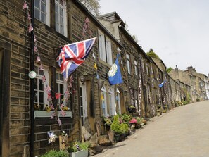 Cottage | Interior - Changegate Cottage (Keighley)