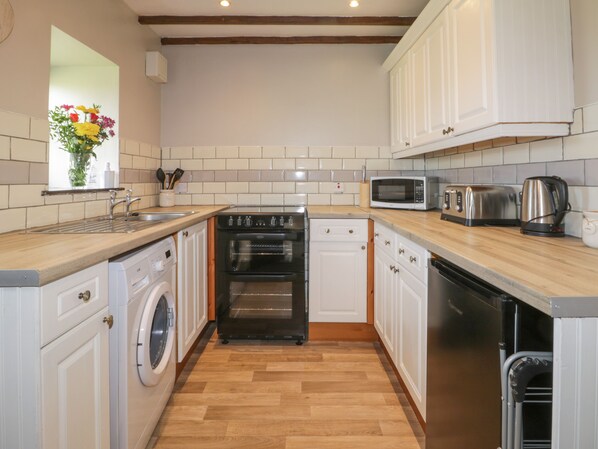 Cottage | Interior