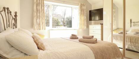 ChaumiÚre | 1 chambre, décor unique, ameublement unique, accÚs au Wi-Fi (inclus)