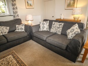 Cottage | Living room