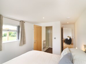 Cottage | Interior - Upham View (Exeter)