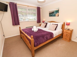 3 bedrooms, individually decorated, individually furnished, free WiFi - The Chace (Redruth)