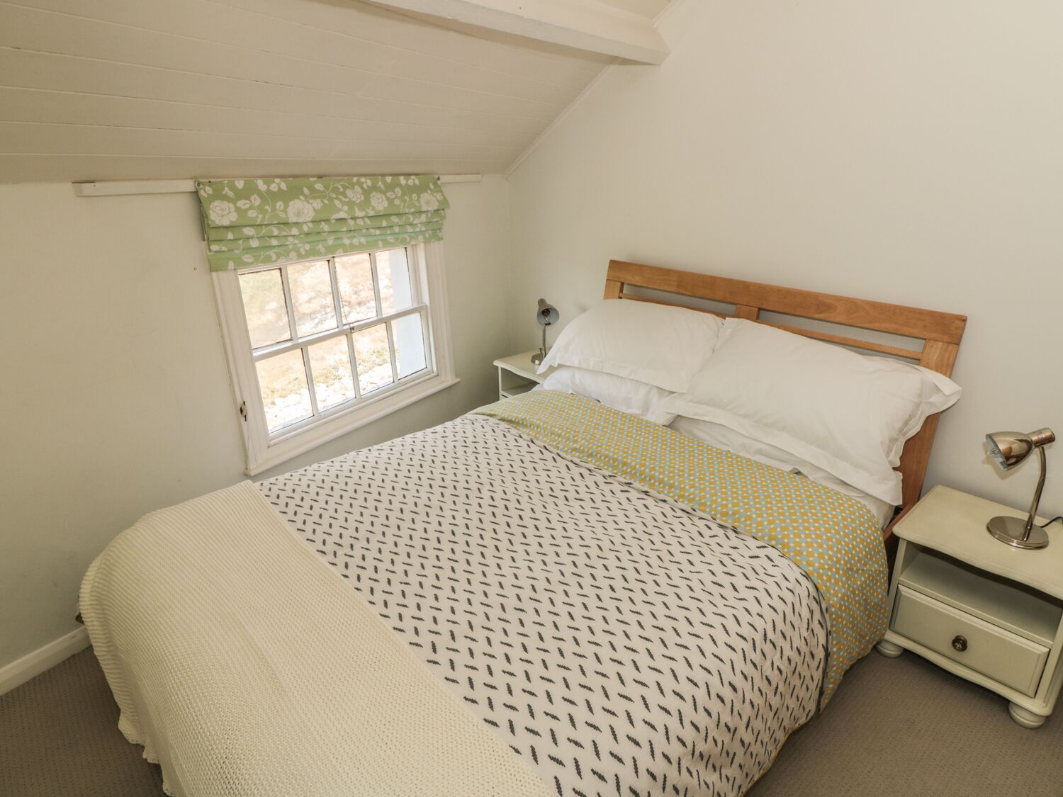 Cottage | 3 bedrooms, individually decorated, individually furnished, free WiFi
