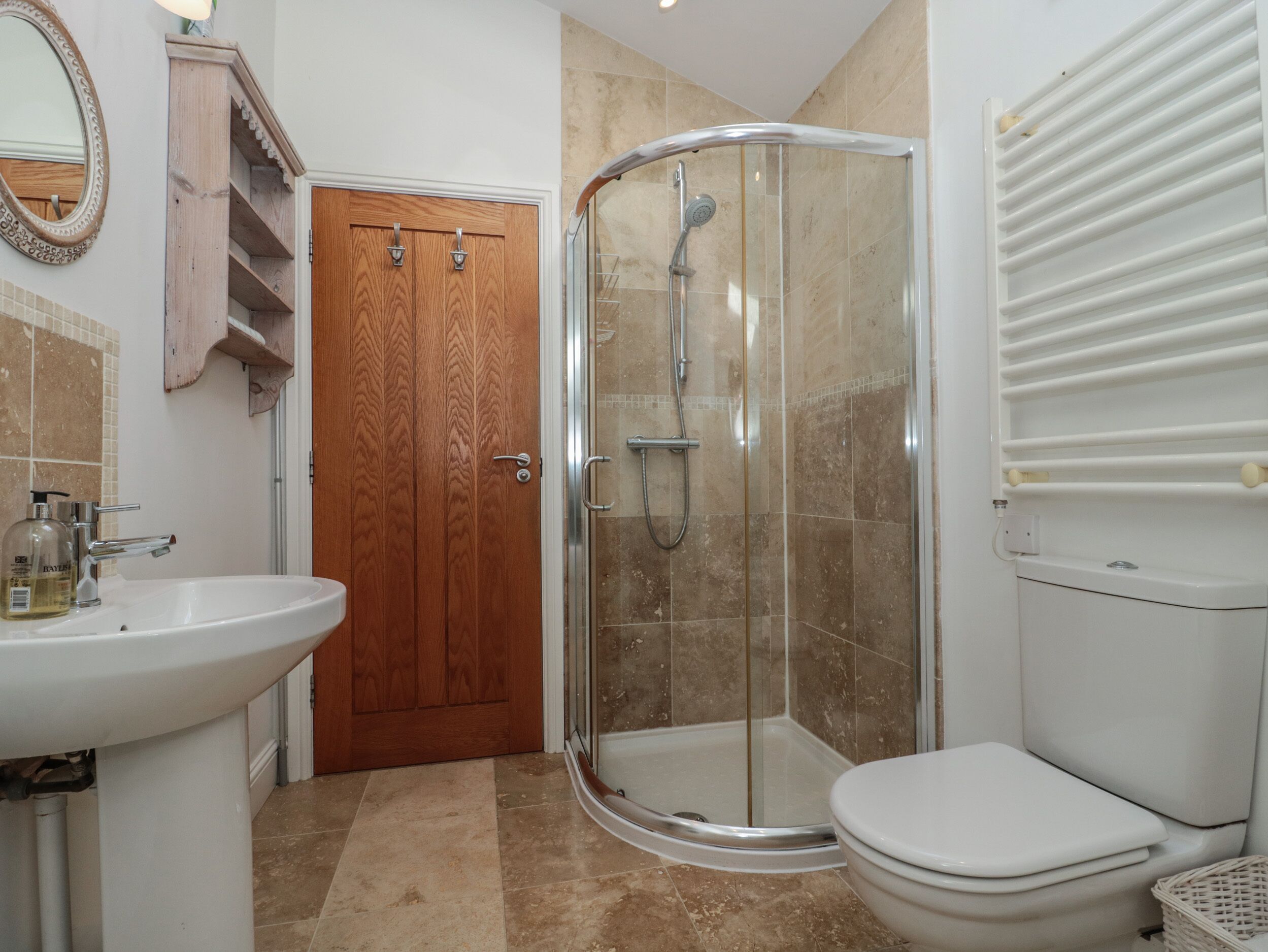 Cottage | Bathroom