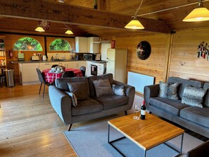Living area - Treetops (Barnstaple)