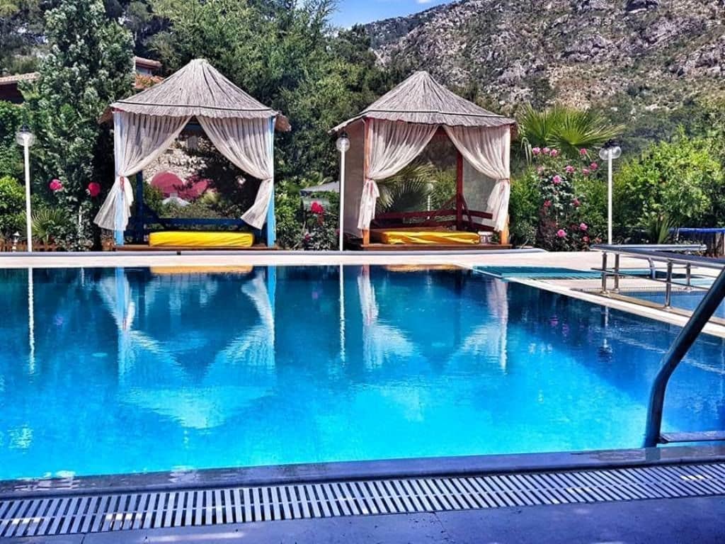 Seasonal outdoor pool