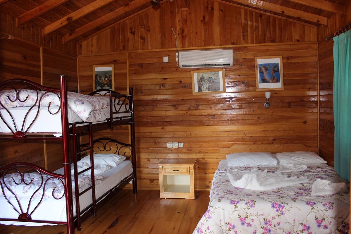 Comfort Bungalow, 1 Bedroom | Bed sheets
