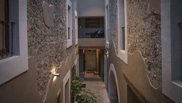 40-inch flat-screen TV with cable channels, TV