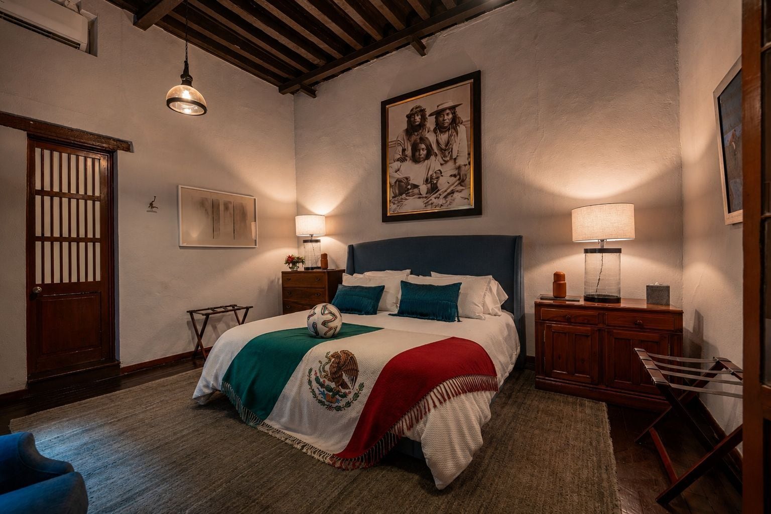 Suite Mamá Nena | Ropa de cama hipoalergénica y minibar 