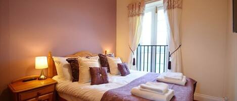 Ropa de cama hipoalergénica y decoración personalizada