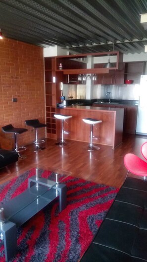 Standard Loft, Multiple Beds, Non Smoking | Private kitchen