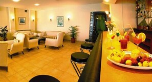 Bar (in der Unterkunft)