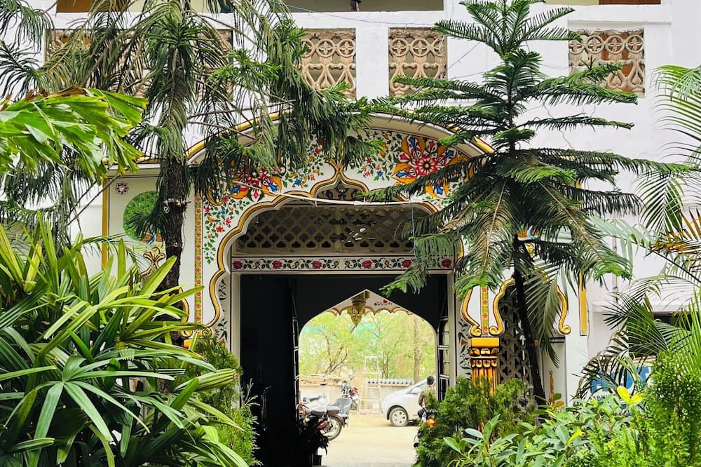 Hotel radhika palace pushkar