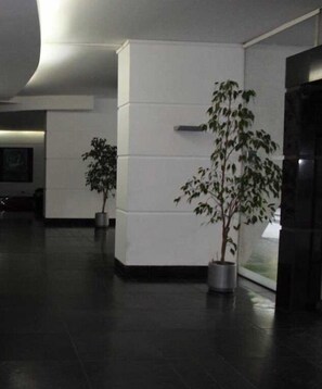 Interior - Departamento en Providencia - Nueva Lyon (Santiago)