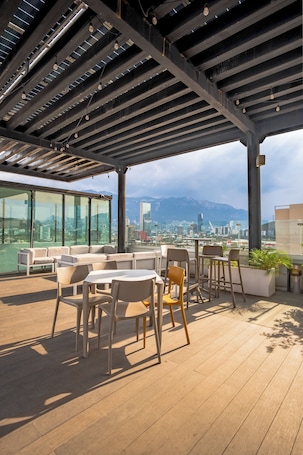 Rooftop terrace. SJ Grand Hotel Monterrey
