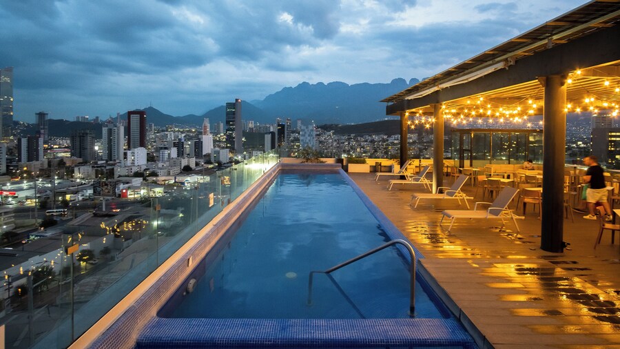 SJ Grand Hotel Monterrey