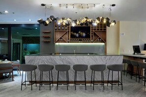 2 barer/lounger og takterrassebar