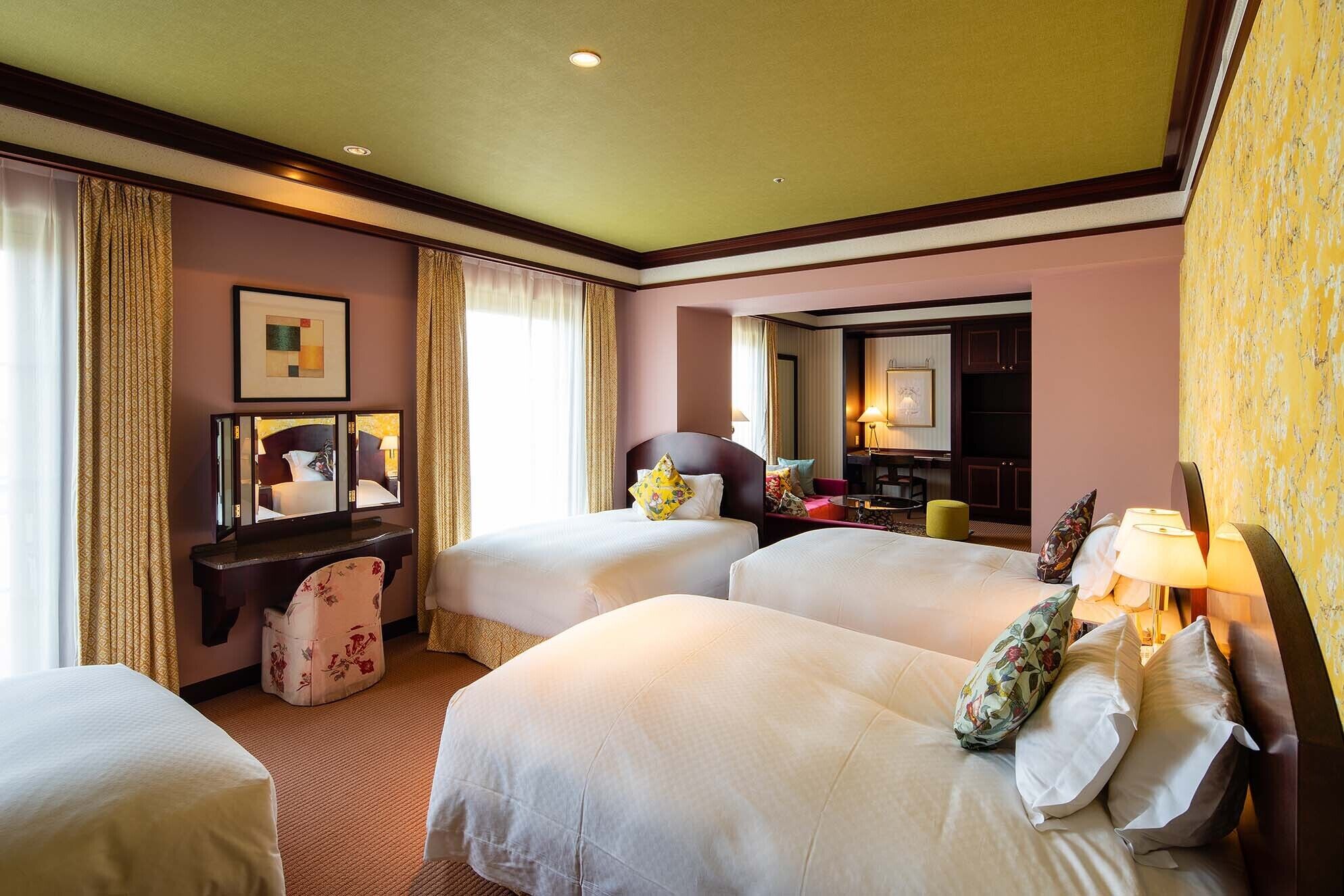Family Quadruple Room, Non Smoking | In-room safe, desk, laptop workspace, soundproofing