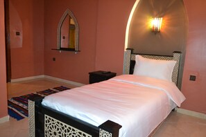 In-room safe, blackout curtains, free WiFi - Inyan Dakhla Hotel (Dakhla)