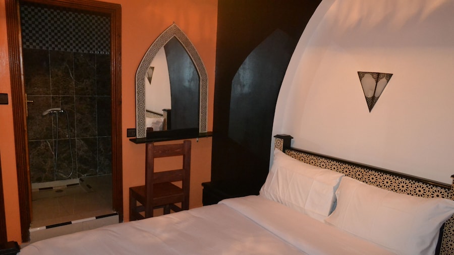 Inyan Dakhla Hotel