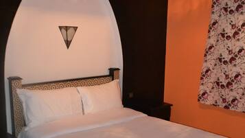 Double Room Single Use | In-room safe, blackout drapes, free WiFi
