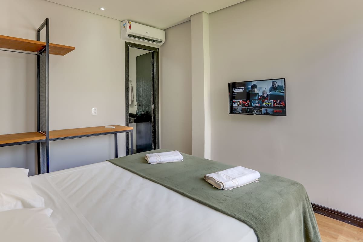 Soundproofing, iron/ironing board, free WiFi, bed sheets