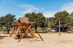 Children's play area - outdoor