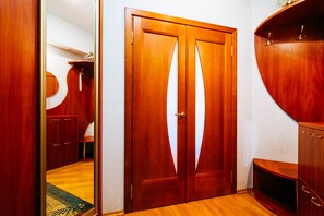 Leilighet, 1 soverom (Nezavisimosty 23) | Strykejern/-brett, wi-fi (inkludert) og sengetøy