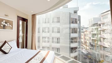 Deluxe Double, with View | Quang cảnh thành phố