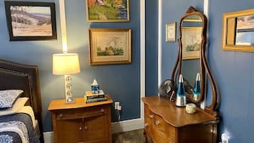 1 bedroom, iron/ironing board, travel crib, free WiFi