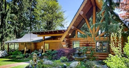 Romantic LOG CABIN on Stilly River w/ Hot tub! Setup for 2 people only