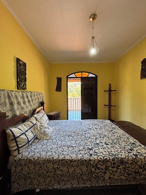 6 bedrooms, free WiFi, bed sheets, wheelchair access - Ludmila's Retreat | Complete country house with 6 suites, swimming pool and full leisure facilities. (mairipora)
