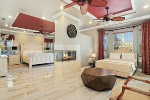 5 bedrooms, desk, iron/ironing board, free WiFi