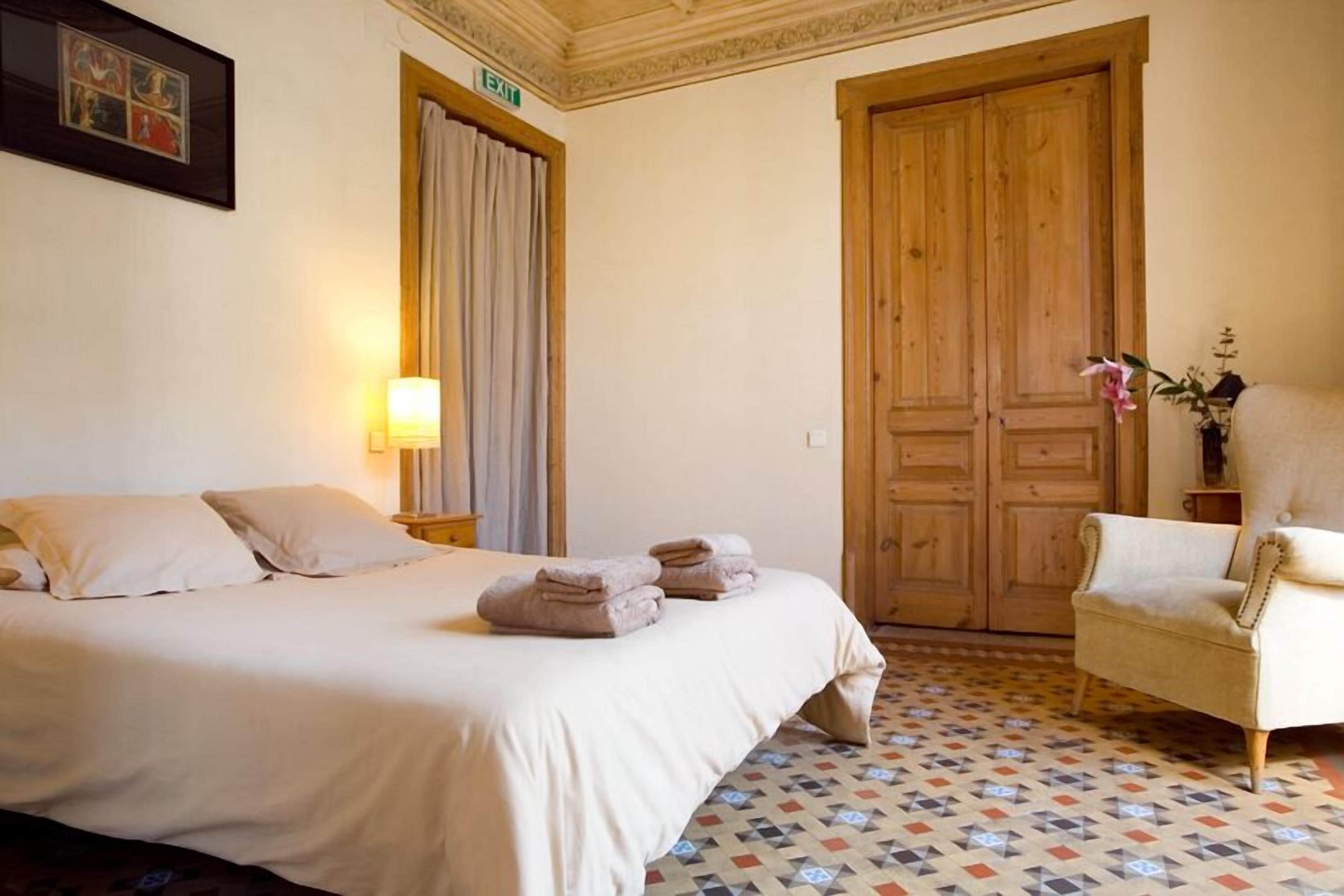 3 sovrum, strykjärn/strykbräda, gratis wi-fi och sängkläder