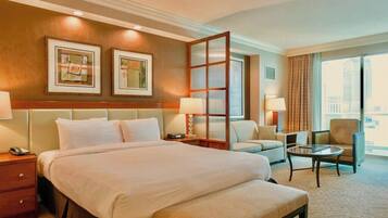 1 bedroom, in-room safe, desk, iron/ironing board