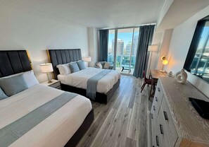 1 bedroom, in-room safe, desk, iron/ironing board