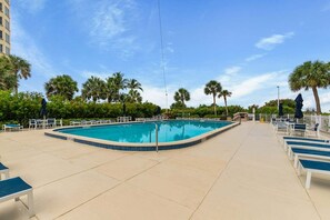 A heated pool - Beachfront 2BR/2BA condo in Marco Island with heated pool, WiFi, and balcony views. (Marco Island)