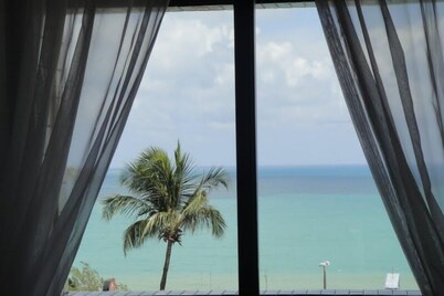 2-bedroom apartment in a 4-star hotel with sea views.
